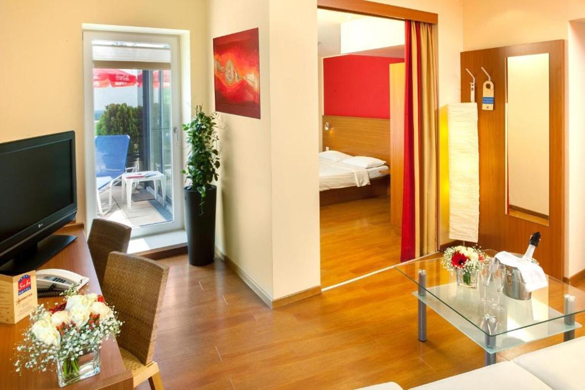 Leonardo Hotel Salzburg City Center Exterior foto