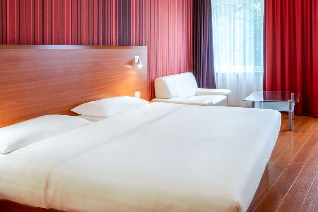 Leonardo Hotel Salzburg City Center Habitación foto